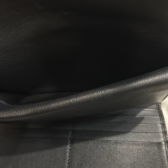 Gucci Wallet 257303-Authentic-Great Used Condition - Picture 6 of 11